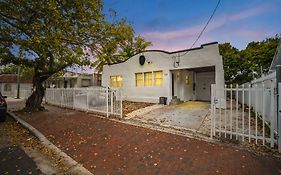 New! Havana Nights Villa ! Walk To Calle Ocho!