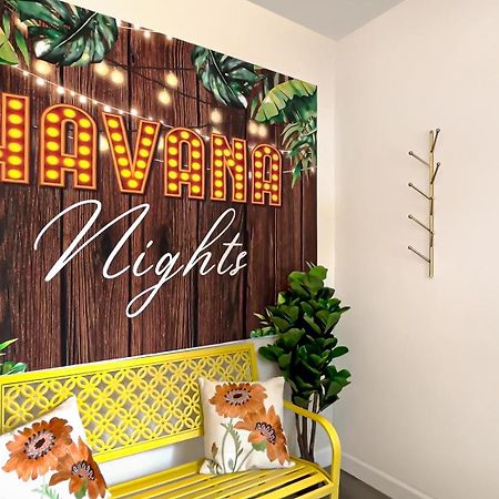 New! Havana Nights Villa ! Walk To Calle Ocho! Miami Exterior foto