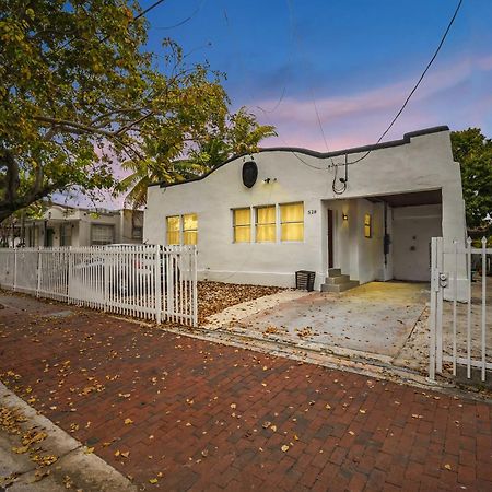New! Havana Nights Villa ! Walk To Calle Ocho! Miami Exterior foto