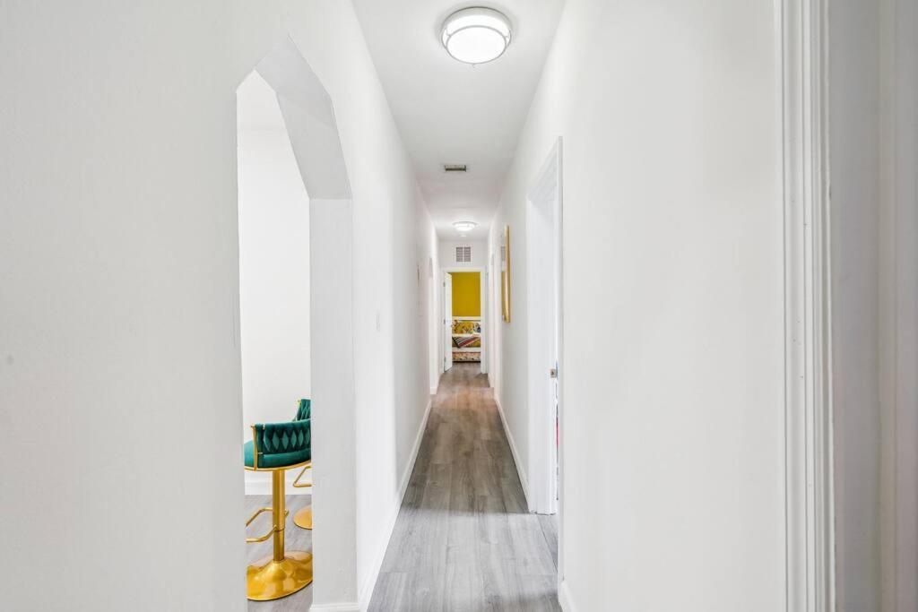 New! Havana Nights Villa ! Walk To Calle Ocho! Miami Exterior foto